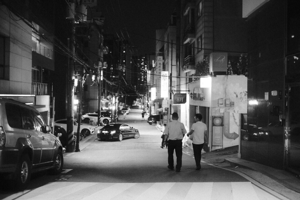 cinematic-black-white-seoul-night-air Korea Night Air - A black and white observation of Seoul’s collective night pulse.