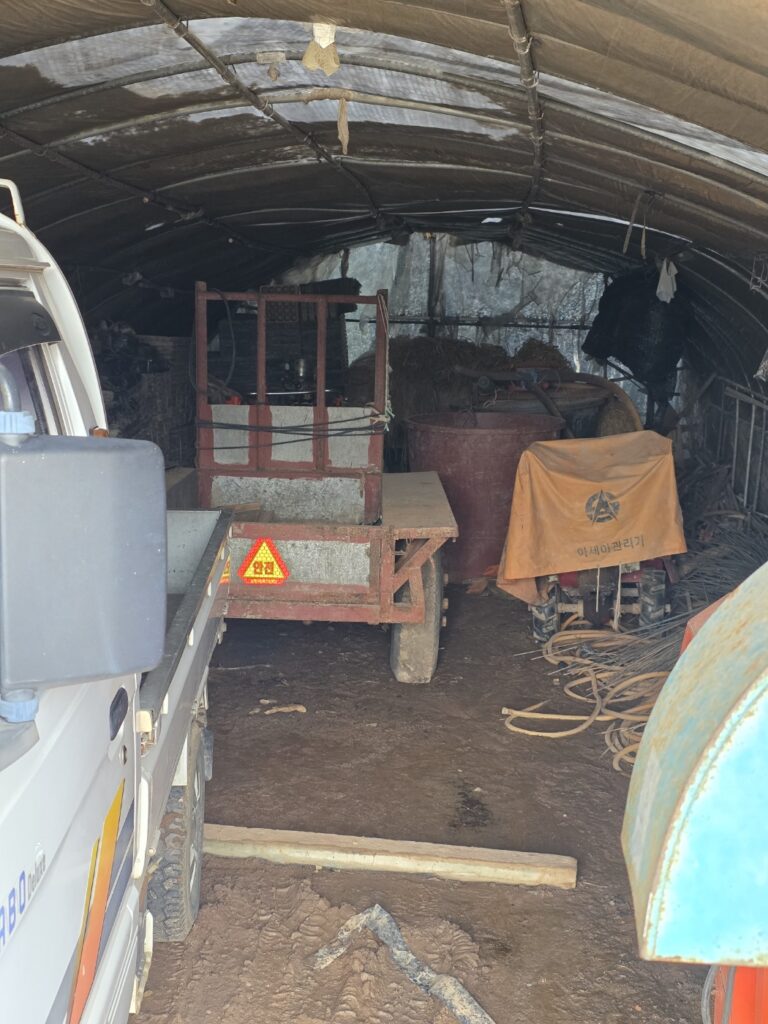 “Old rural storage building in Gimje countryside used for farming tools and harvest”