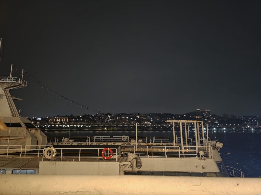 han-river-ramyeon-floating-rooftop-river-view Han River night view from a floating rooftop near Jamwon Hangang Park after eating ramyeon
