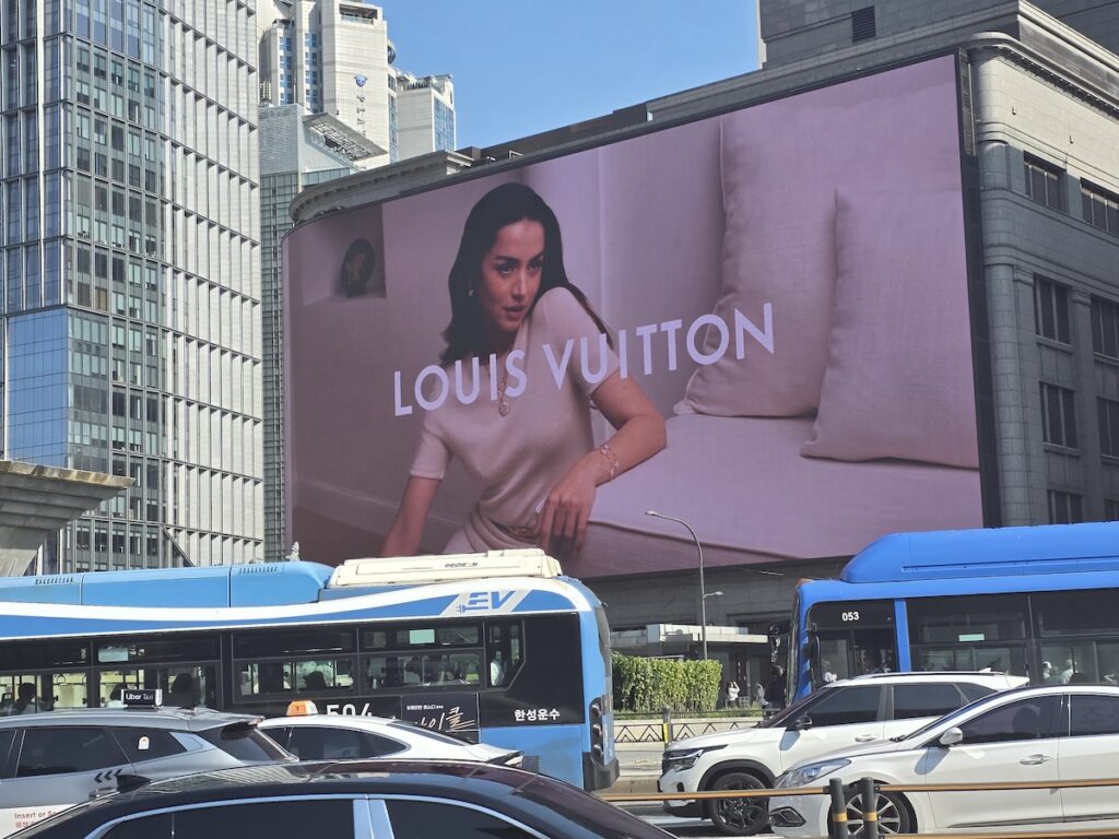 seoul-luxury-billboard-near-namdaemun-market Luxury billboard near Namdaemun Market Seoul — skip Myeongdong for real Korean souvenirs
